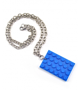 Attacchi d'arte, Collana lego blu e catenina argento