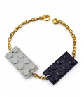 Attacchi d'arte, Bracciale in lego nero e grigio
